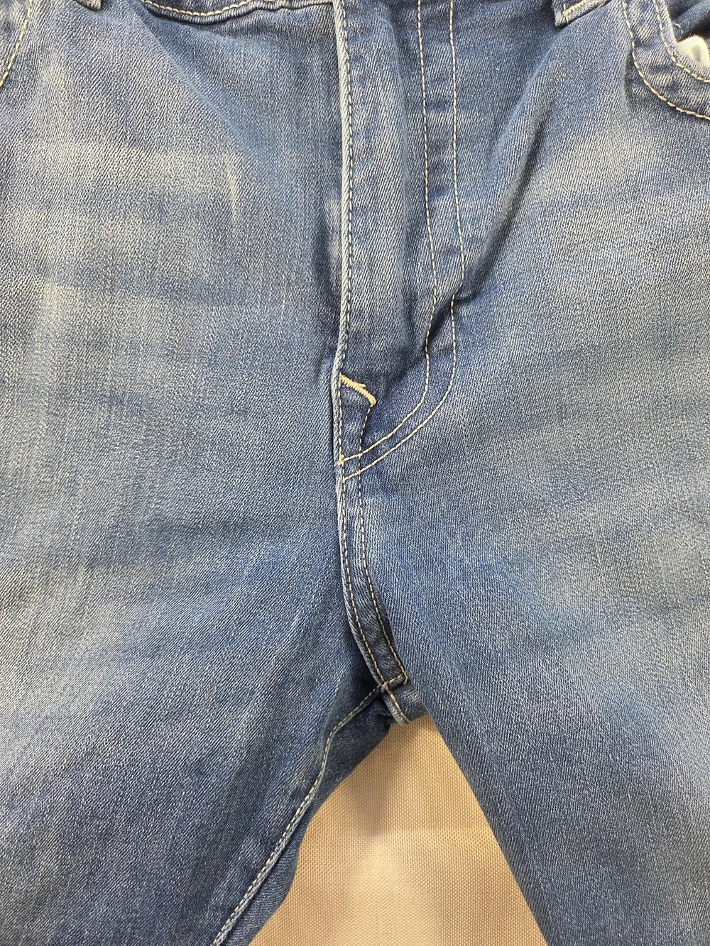 True Religion Ricky Relaxed Straight Denim Shorts 40